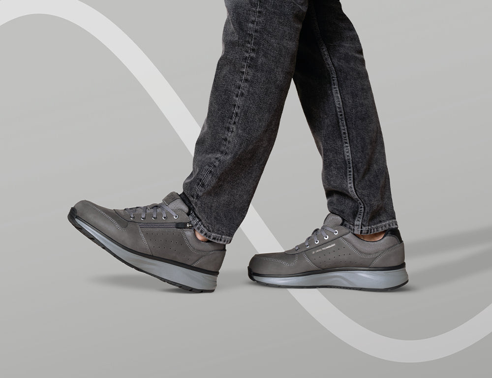 Mens Dynamo Dark Grey Zip Active Trainers