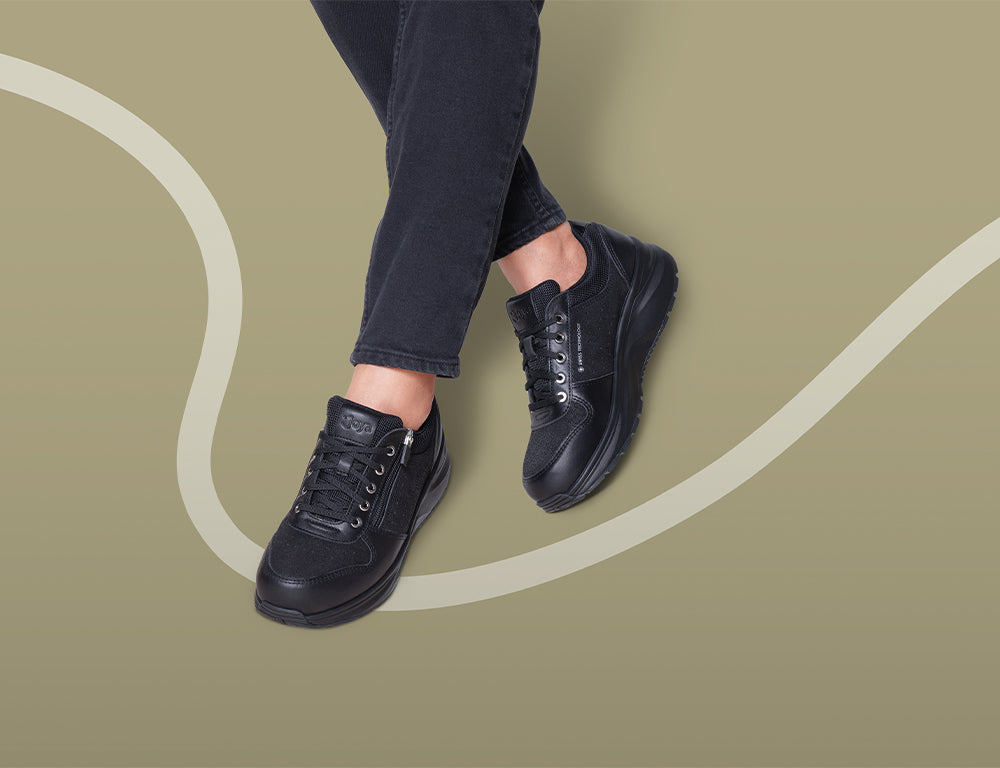 Dynamo Zip W Black II