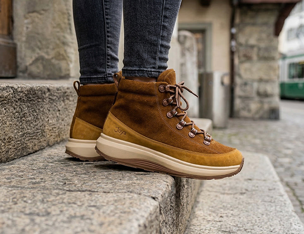 Womens Maui Brown Waterproof Wide-Fit Wave Boots