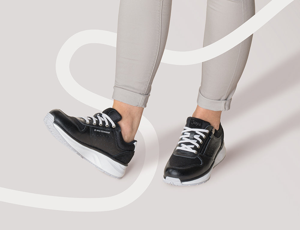 Womens Dynamo Black Zip Active Trainers