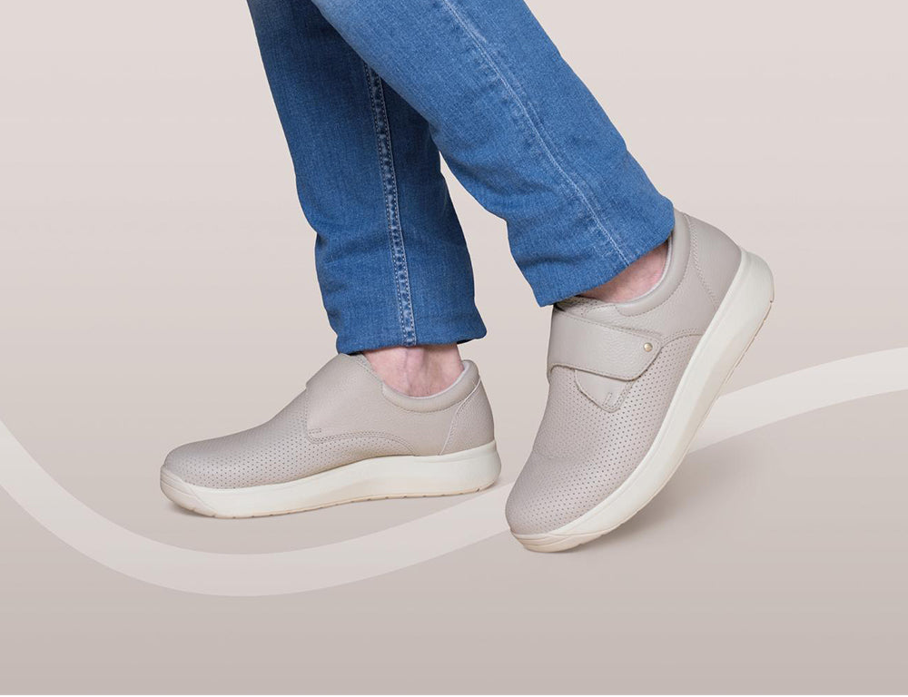 Womens Relax II Light Beige Adjustable Senso Shoes