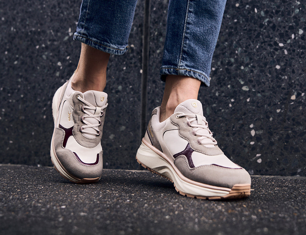 Womens Tina III Beige Red Active Trainers