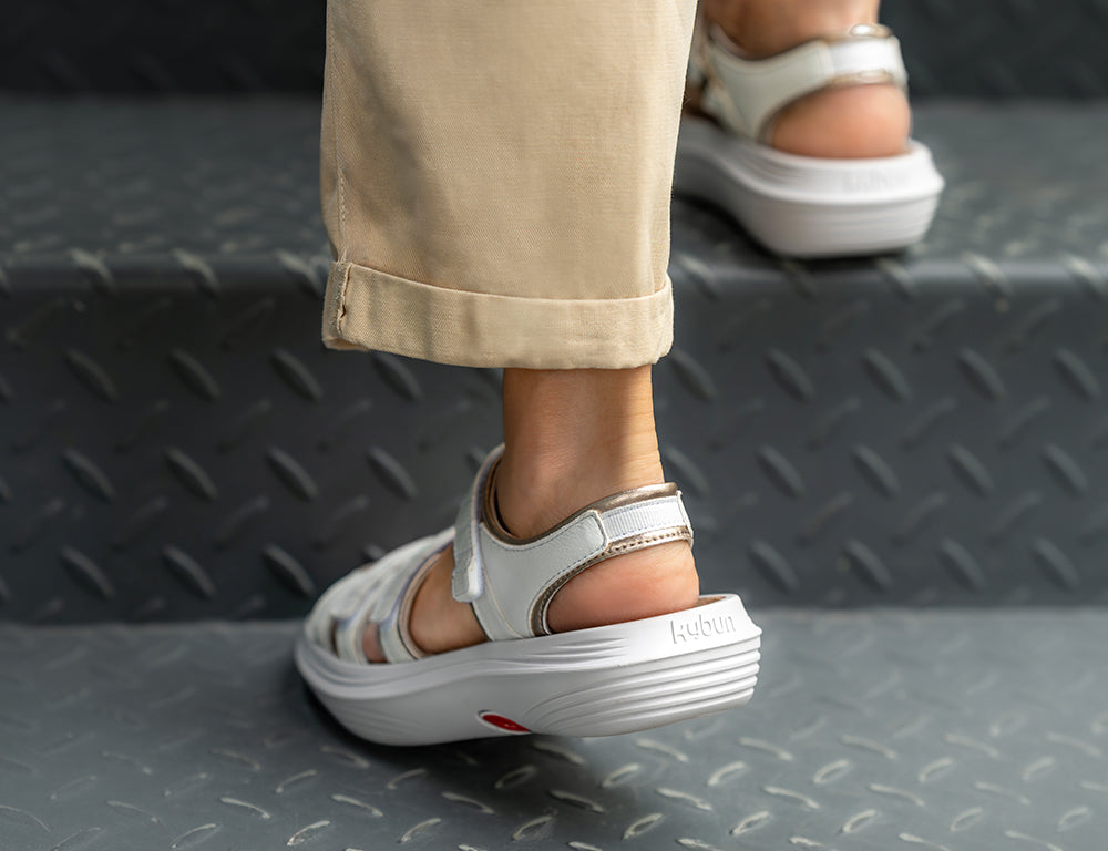Womens Tessin White Cushioned Sandals