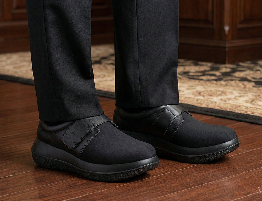 Mens Vals 20 Black Extra Wide Strato Shoes