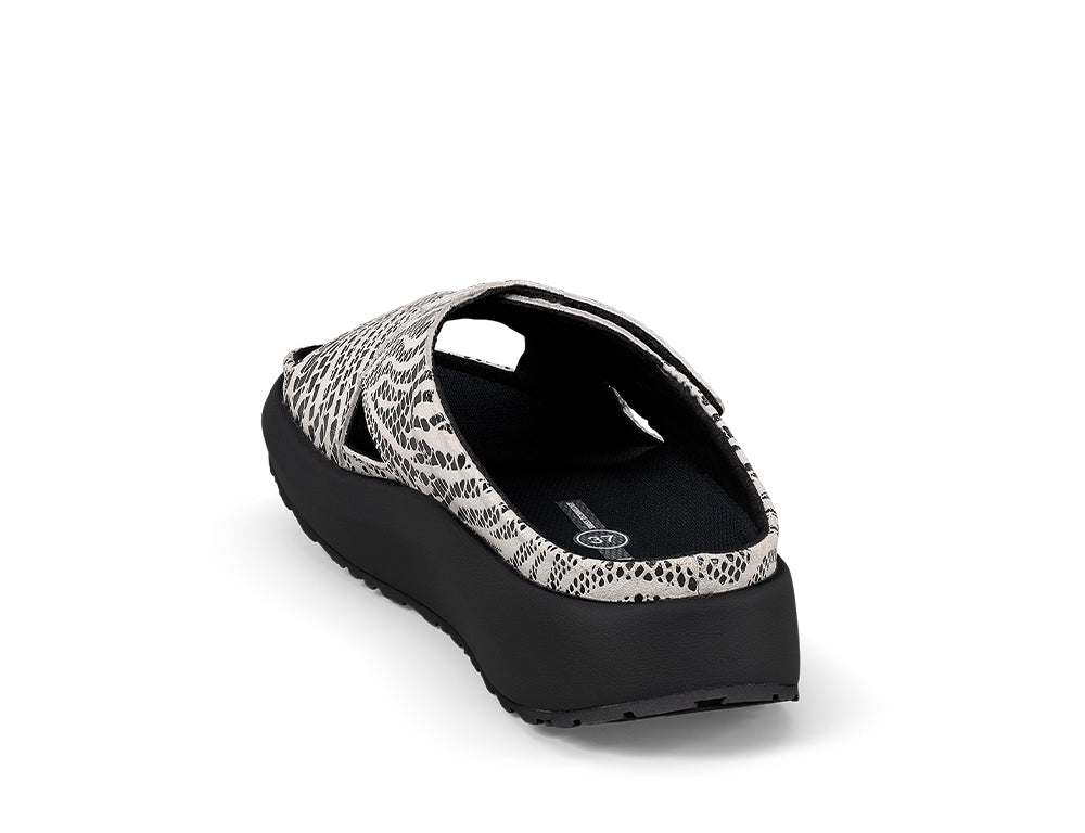Joya Womens Senso Alicante Black White Sandals ShoeMed